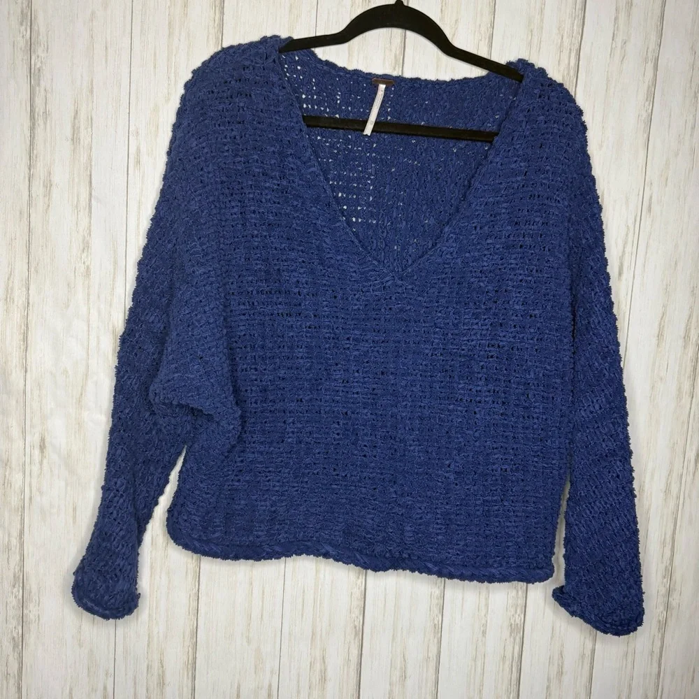 Free People Chunky Blue V-Neck Sweater